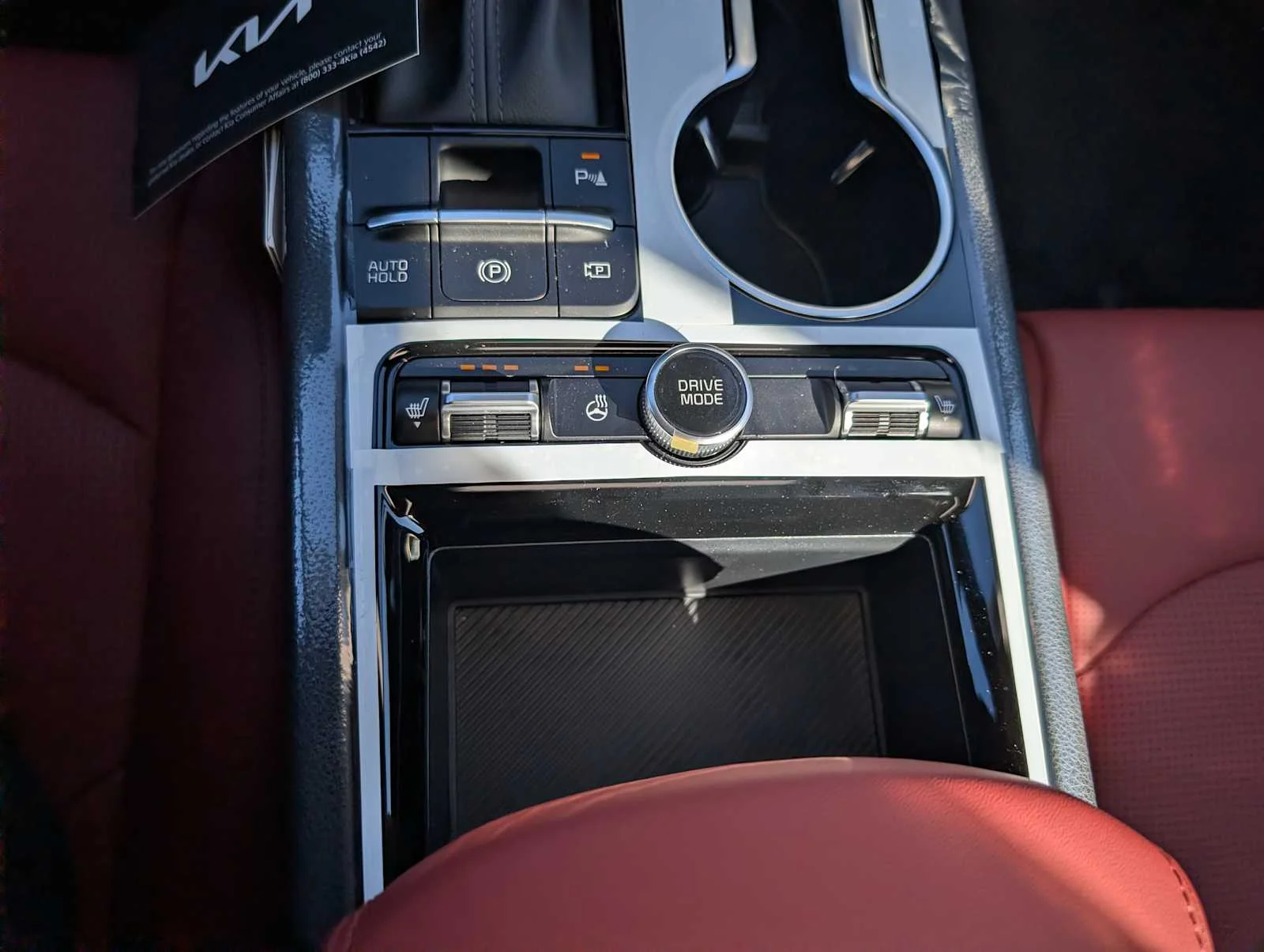 New 2026 Snow White Pearl Kia GT-Line image 22