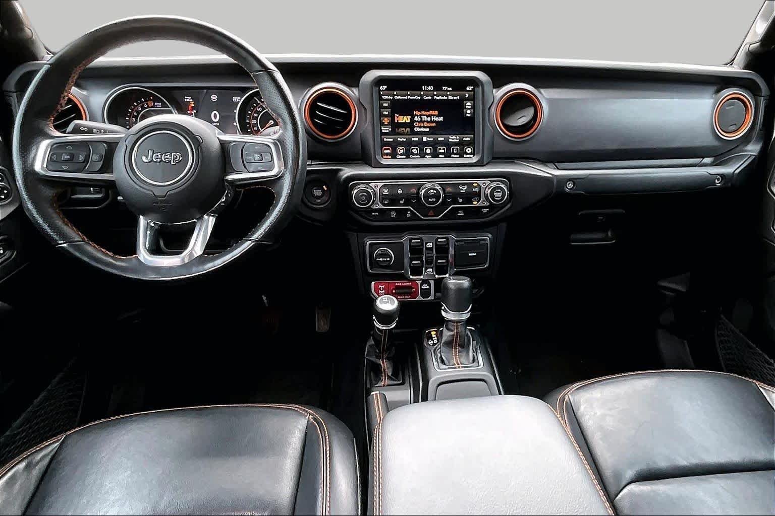 Used 2023 Granite Crystal Metallic Clearcoat Jeep Mojave image 15