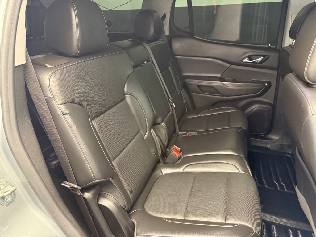 Used 2023 Silver GMC SLT image 75