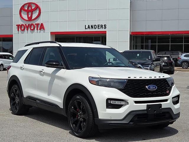 2022 Ford Explorer ST