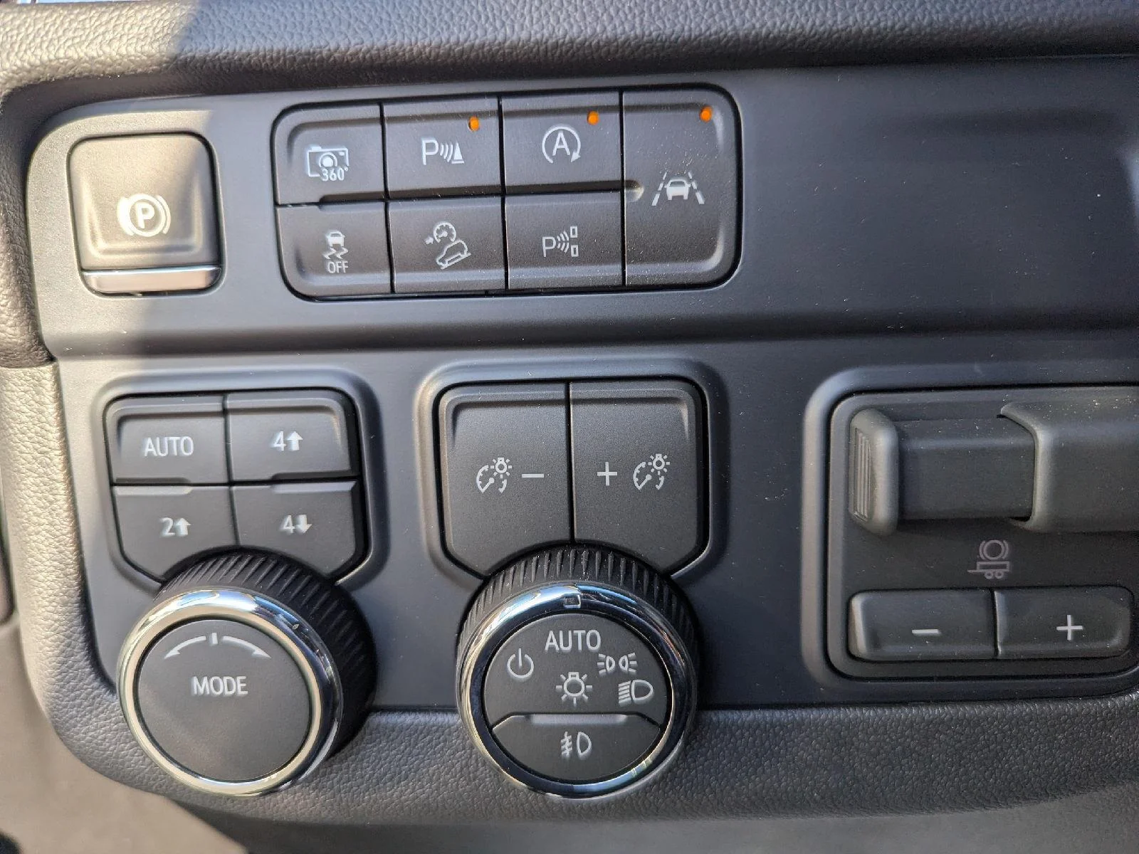 2026 Chevrolet Tahoe Z71 - Photo 47