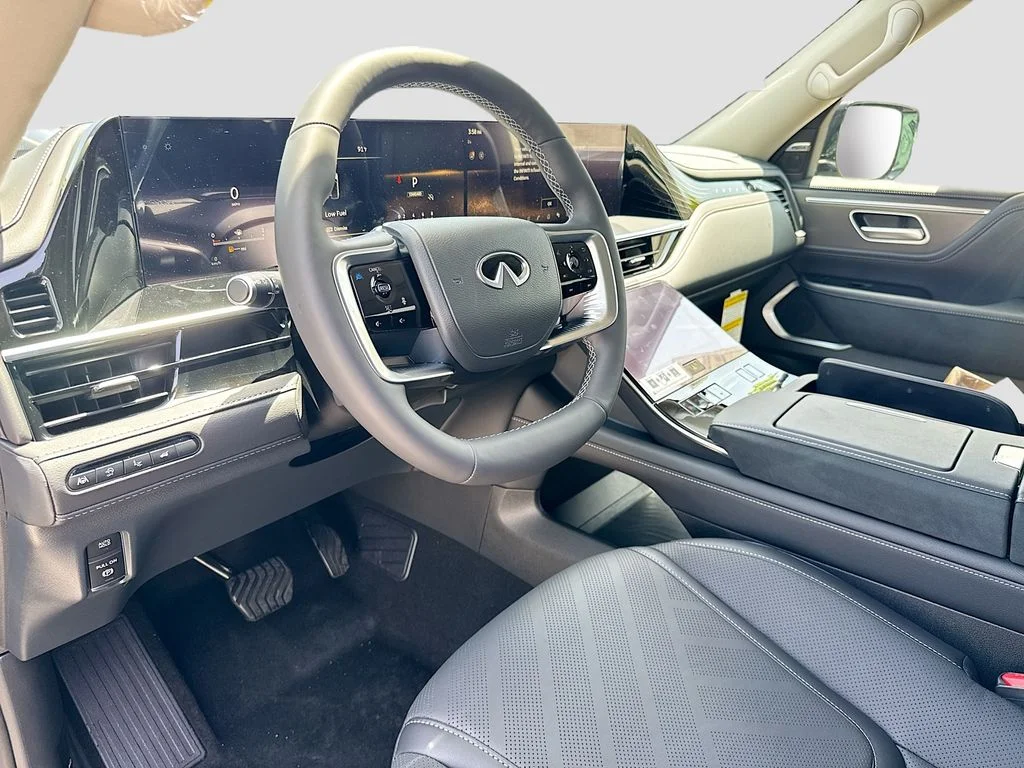 New 2027 BLACK OBSIDIAN INFINITI Luxe 2WD image 9