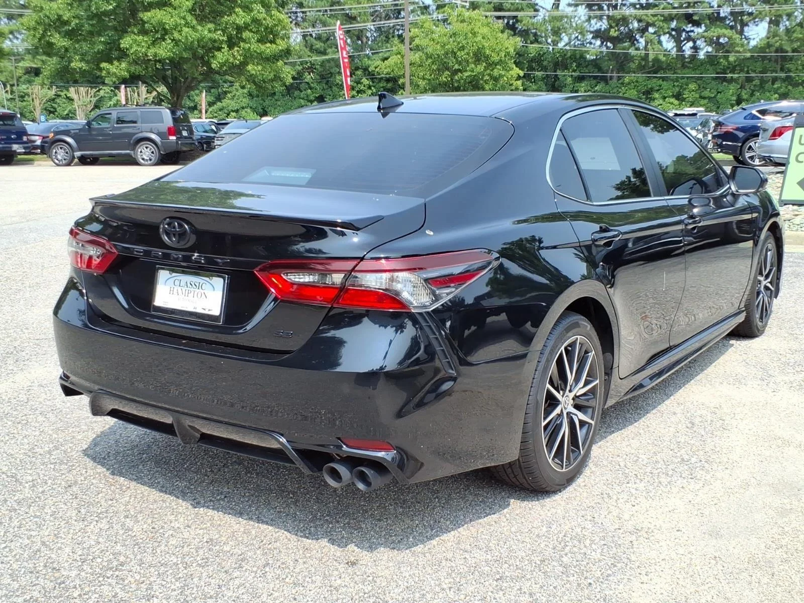Used 2023 Midnight Black Metallic Toyota SE image 8