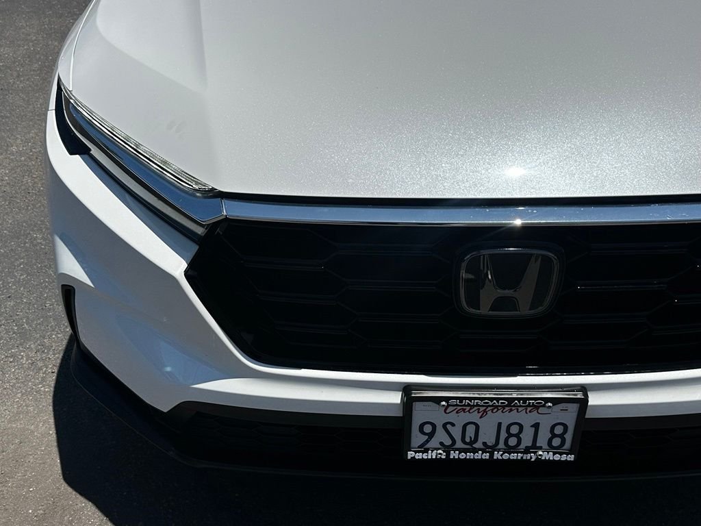 Used 2025  Honda EX image 4