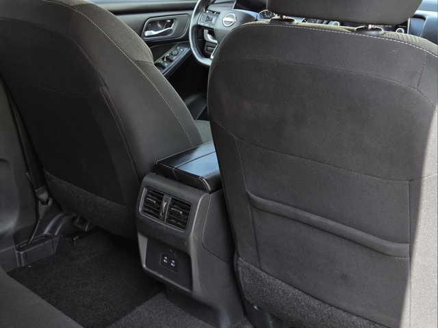 Used 2025 Silver Nissan SV image 27