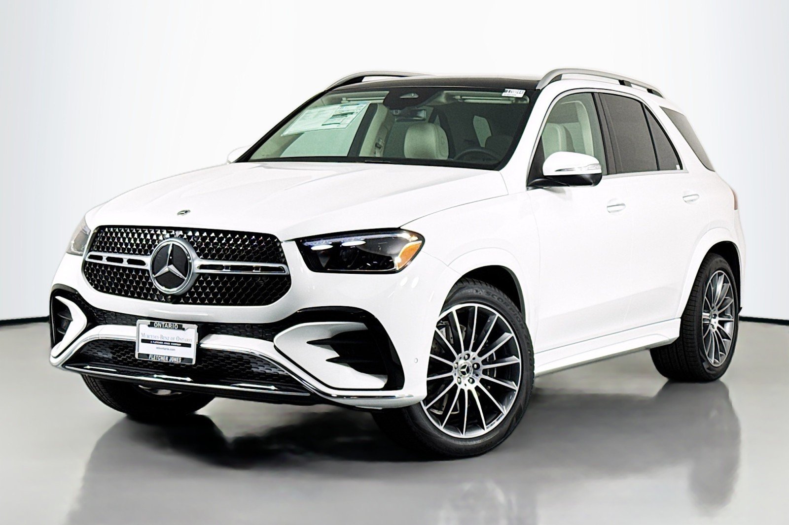 New 2026 Polar White Mercedes-Benz GLE 450 4MATIC® SUV image 1