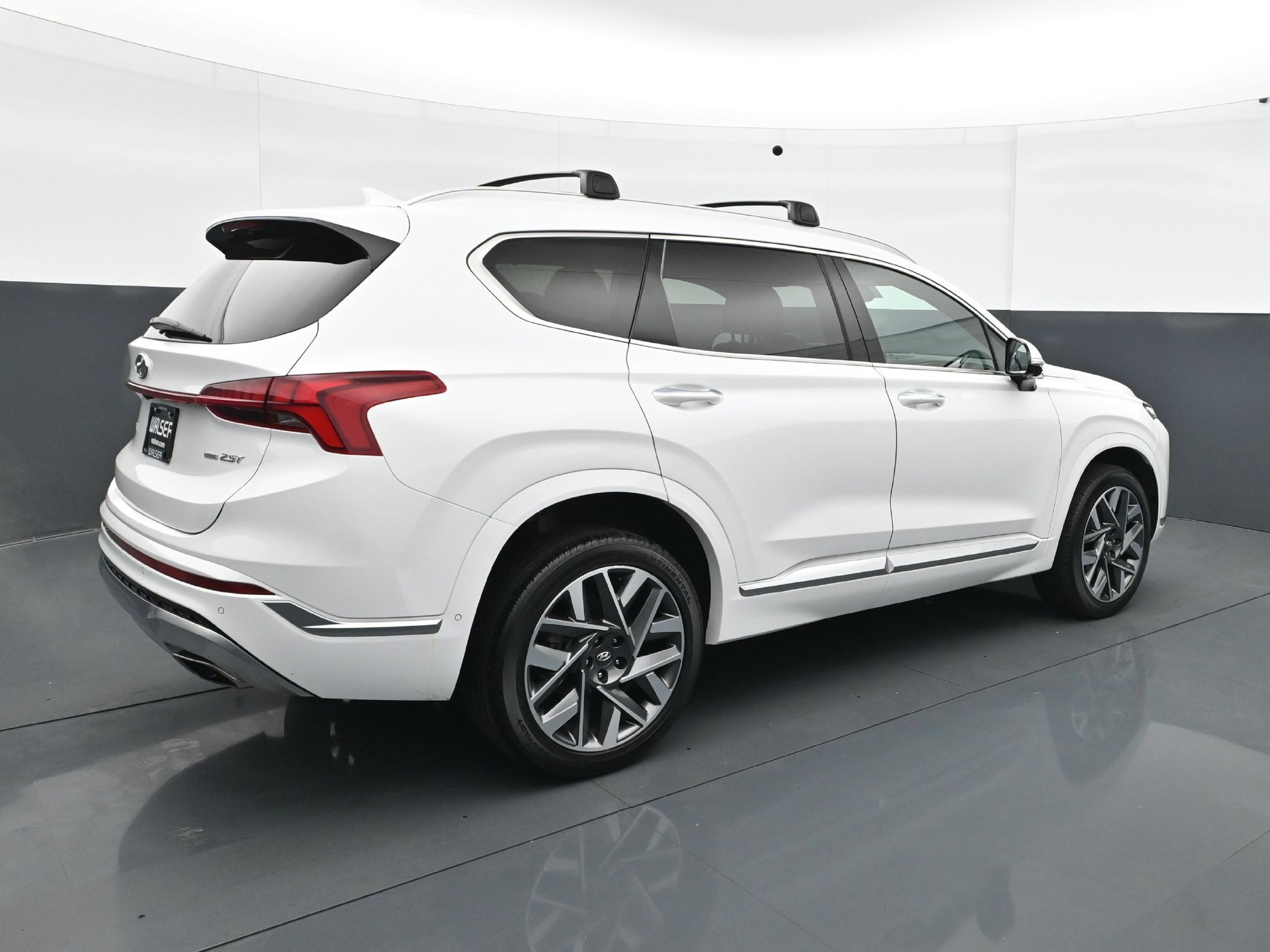 Used 2022 White Hyundai Calligraphy AWD image 7