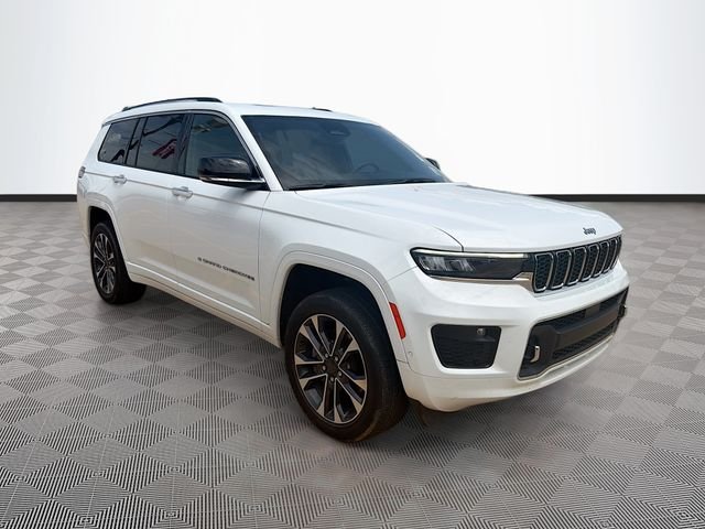 Used 2023 White/off-white Jeep Overland image 1