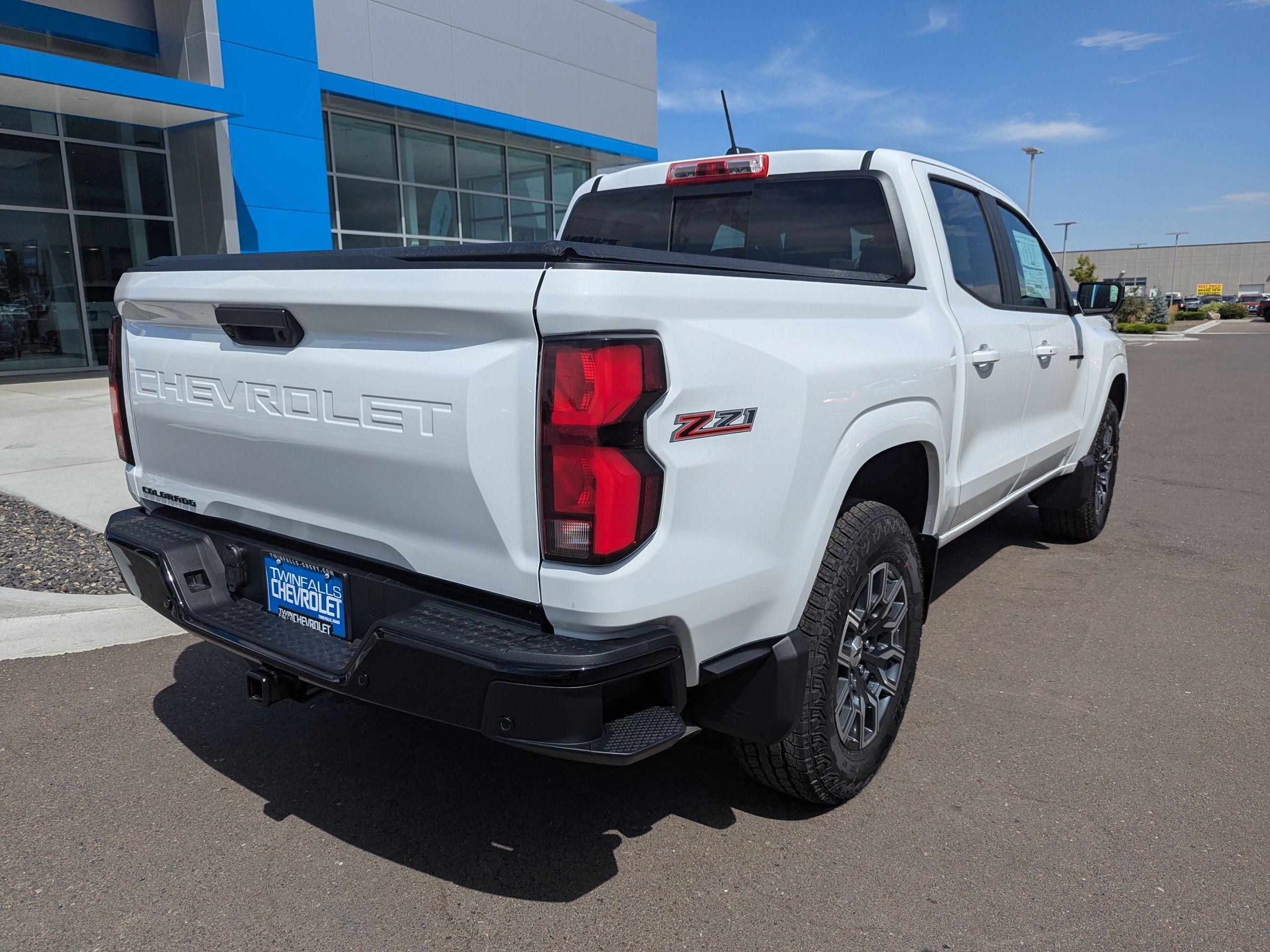 2026 Chevrolet Colorado Z71 - Photo 38