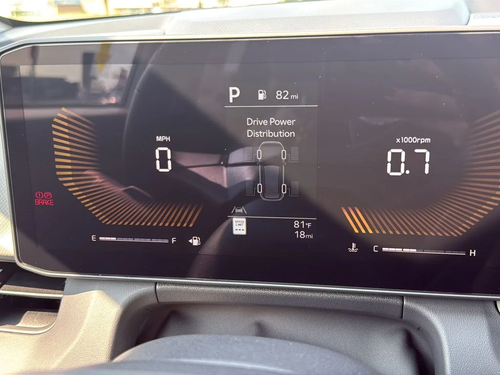 New 2027 White Kia S image 12