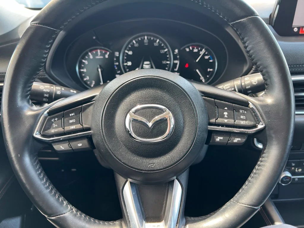 Used 2019 Eternal Blue Mazda Grand Touring Reserve image 40