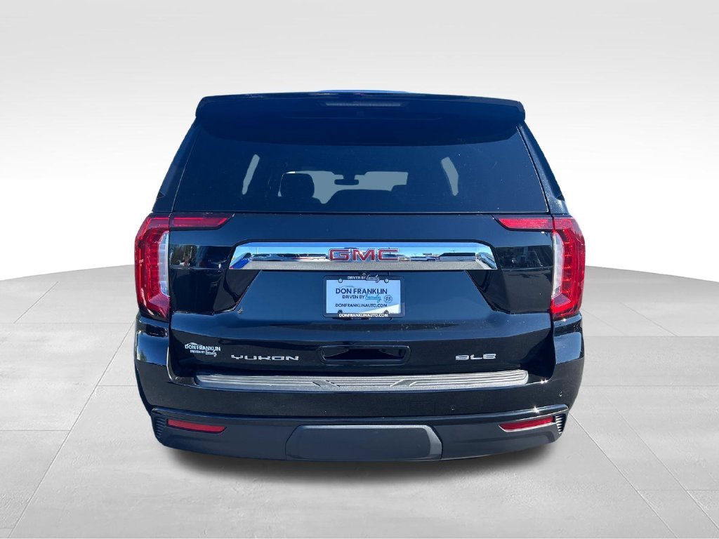 Used 2022 Black GMC SLE image 4