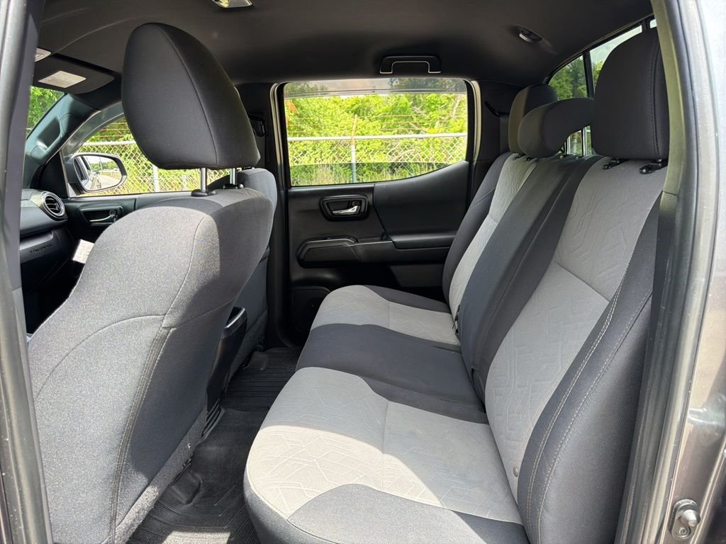 2021 Toyota Tacoma TRD Off Road - Photo 16