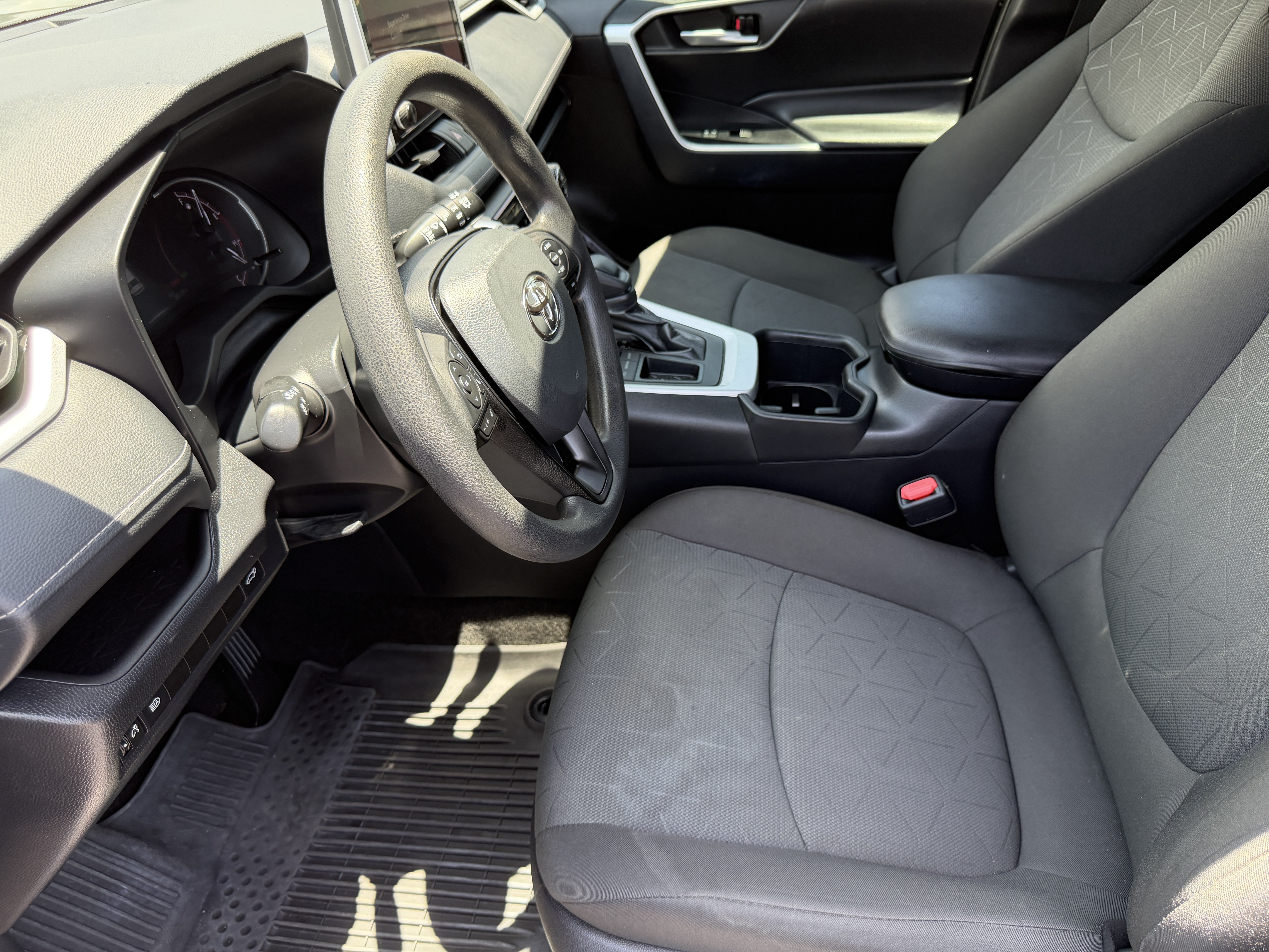 Used 2023 Magnetic Gray Metallic Toyota XLE image 25