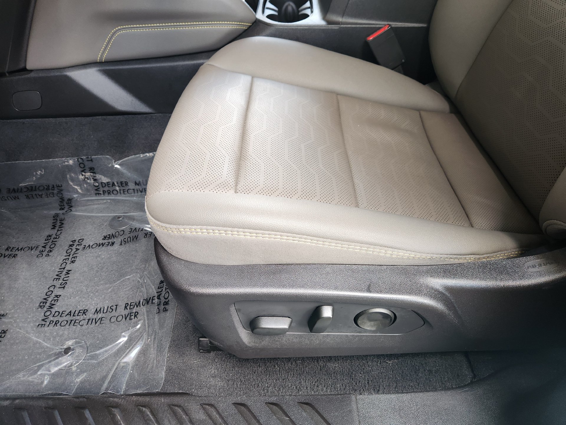 Used 2025 Summit White Chevrolet ZR2 image 25