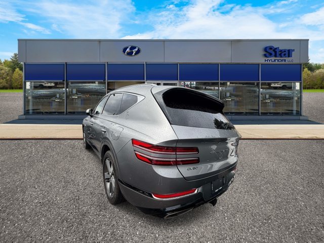 Used 2023 Savile Silver Genesis 4DR AWD 2.5 image 3