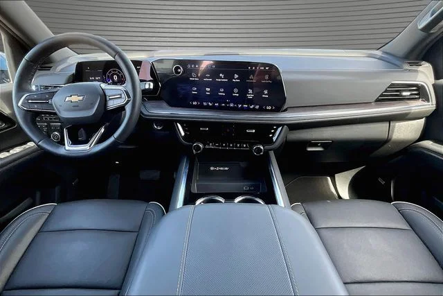 Used 2025 Blue Chevrolet Premier image 7