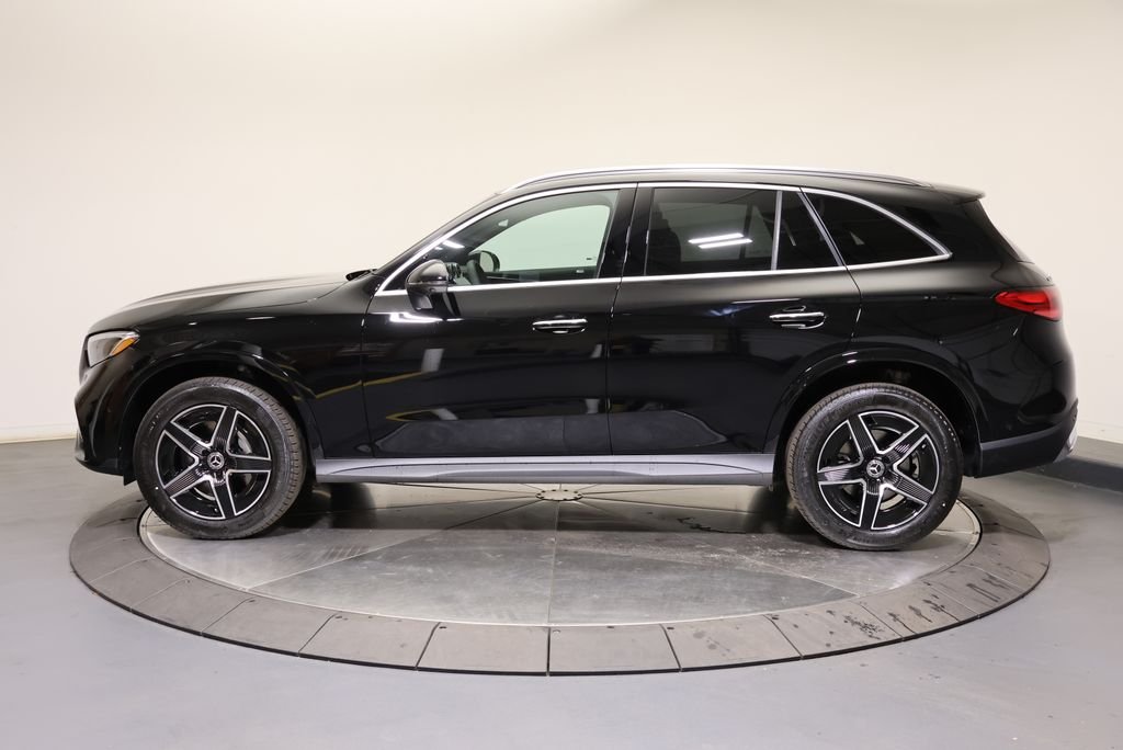 Certified Used 2026 Black Mercedes-Benz GLC 300 image 2