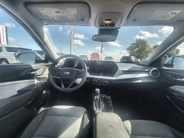 2026 Chevrolet Trax LT - Photo 19