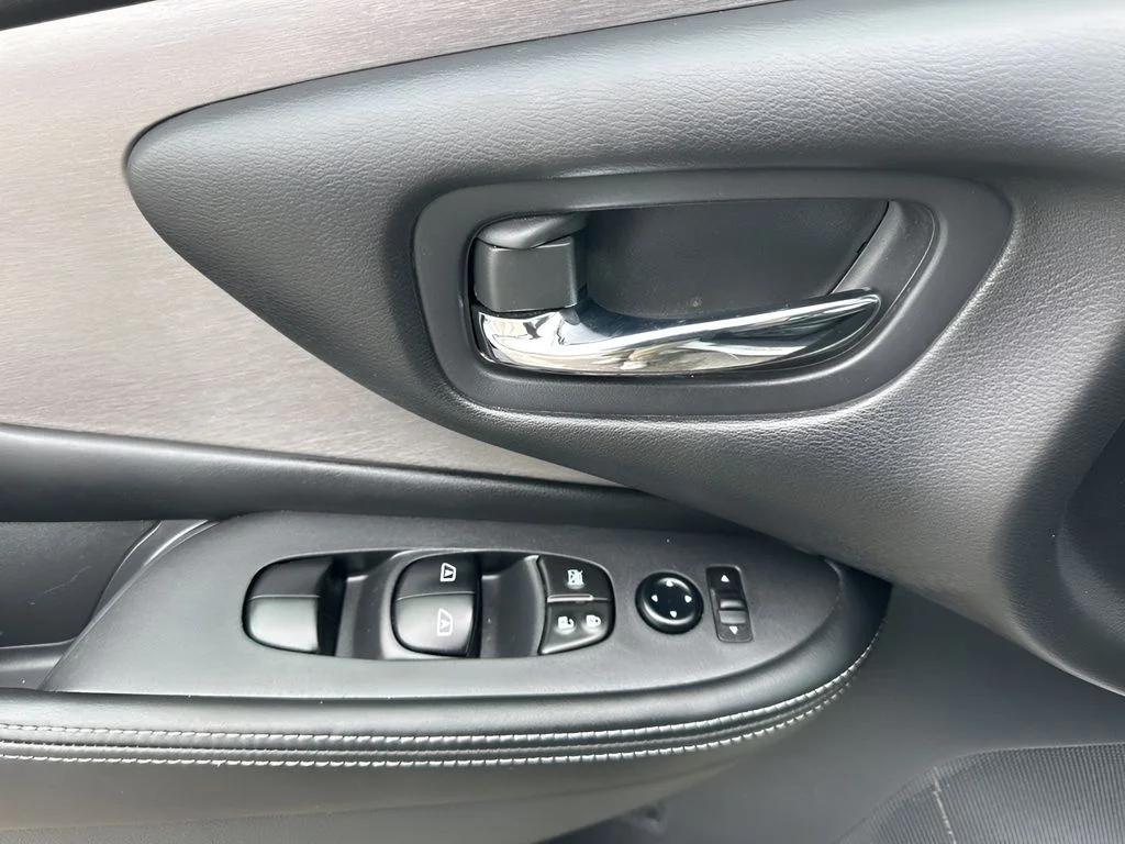 Used 2024 White Nissan SV image 25