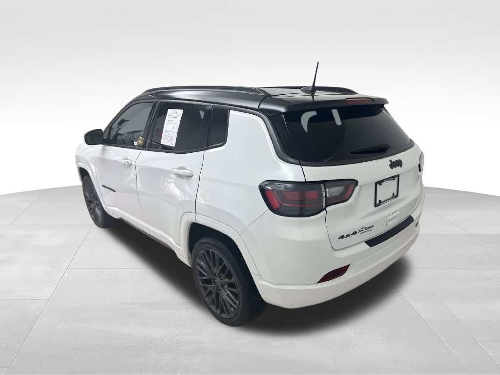 Used 2022 White Jeep High Altitude image 3