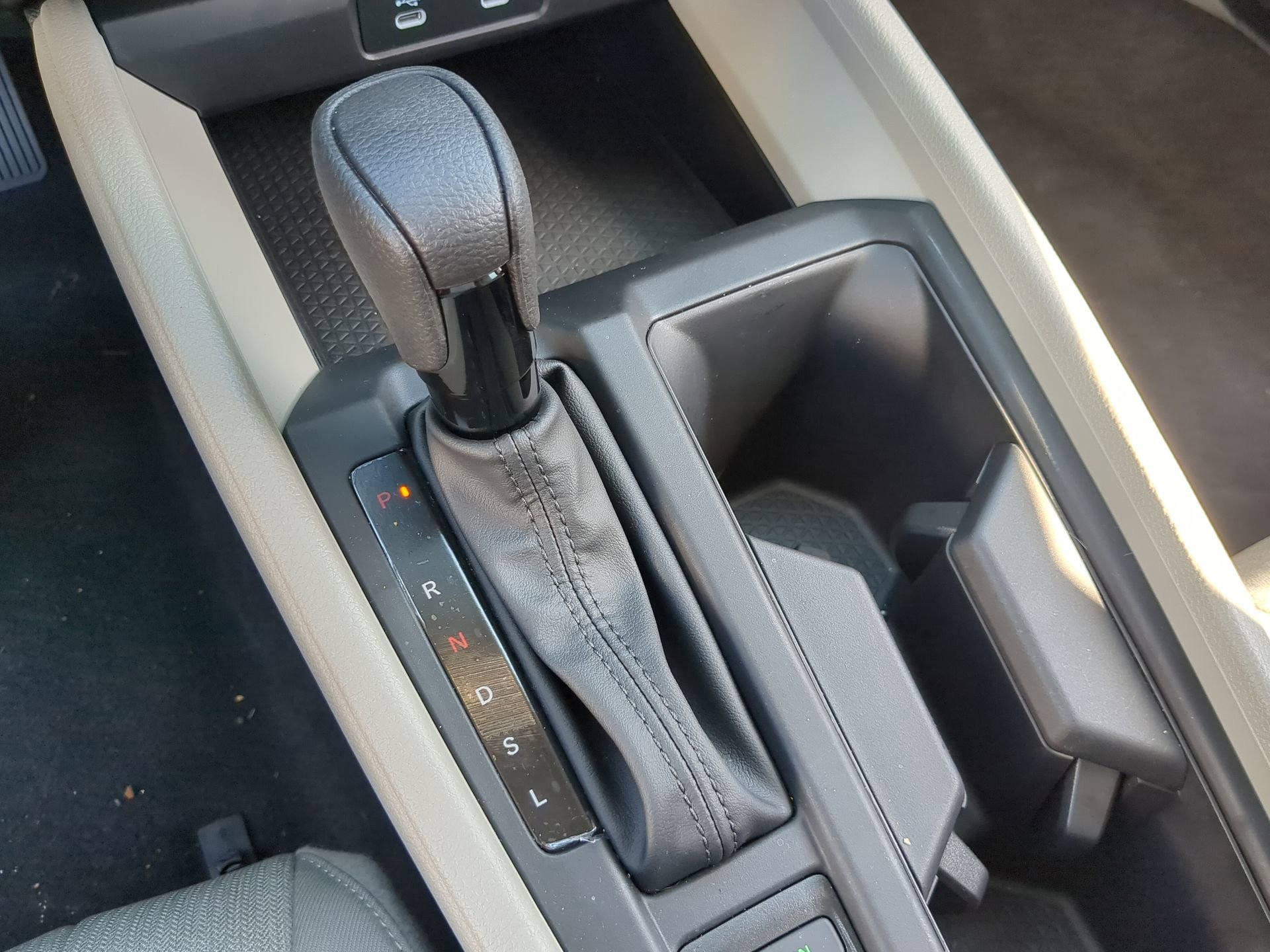 2025 Honda Accord SE - Photo 27