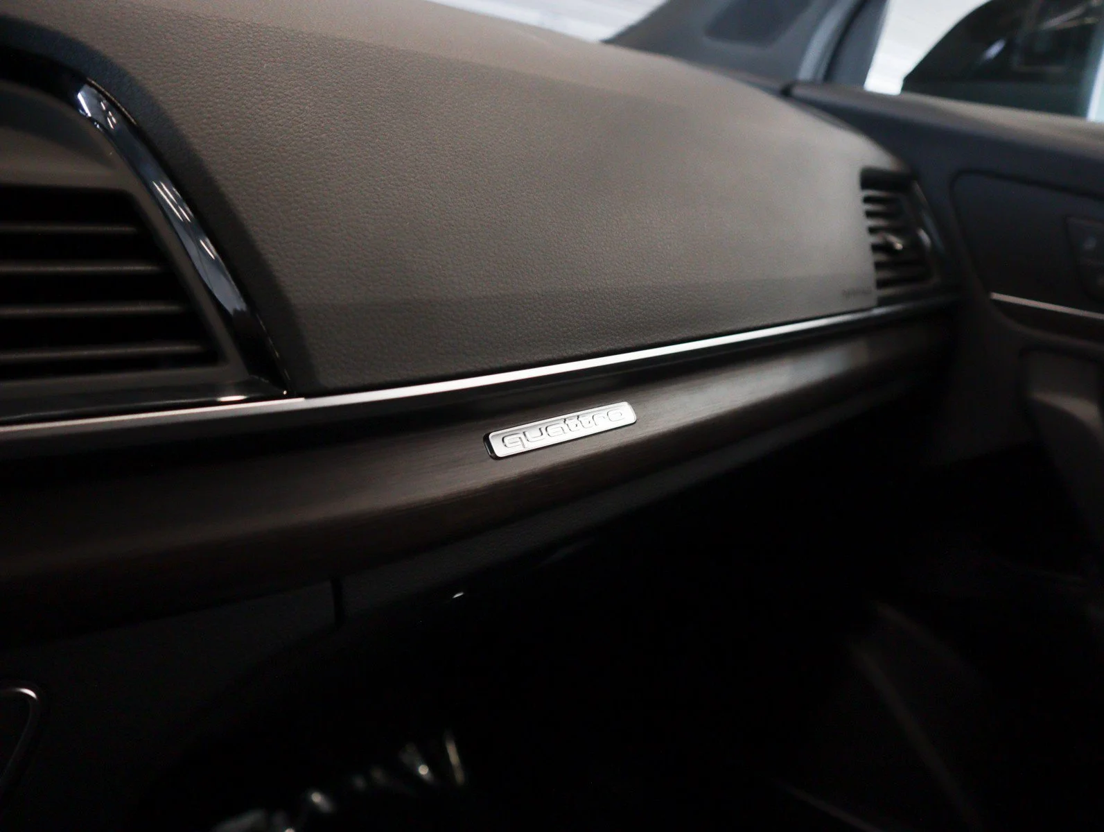 Used 2025 Mythos Black Metallic Audi S line Premium Plus image 25