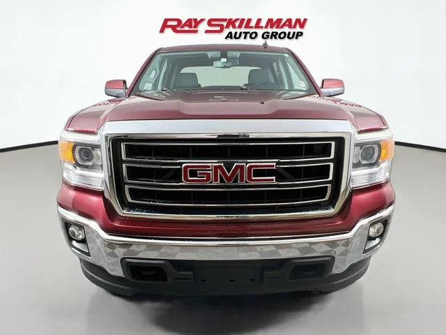 Used 2014 Red GMC SLE image 2