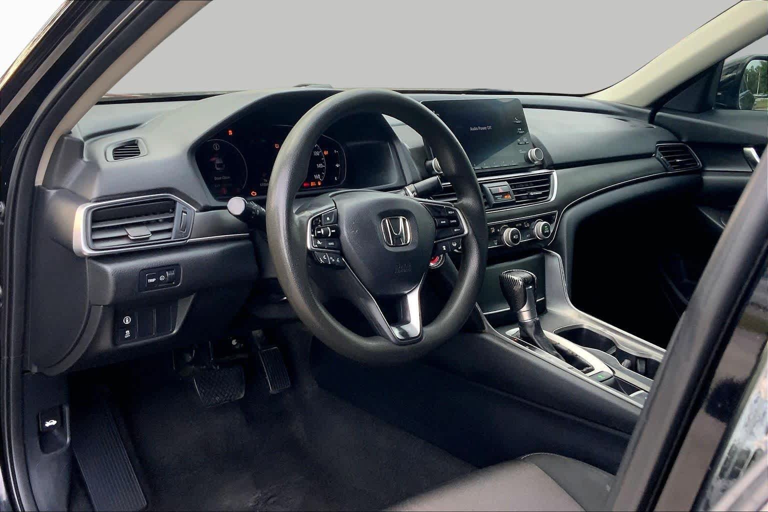Used 2020 Crystal Black Pearl Honda LX image 17