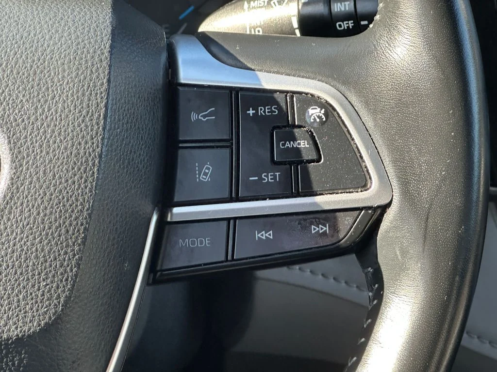 Used 2023 Gray Toyota XLE image 22