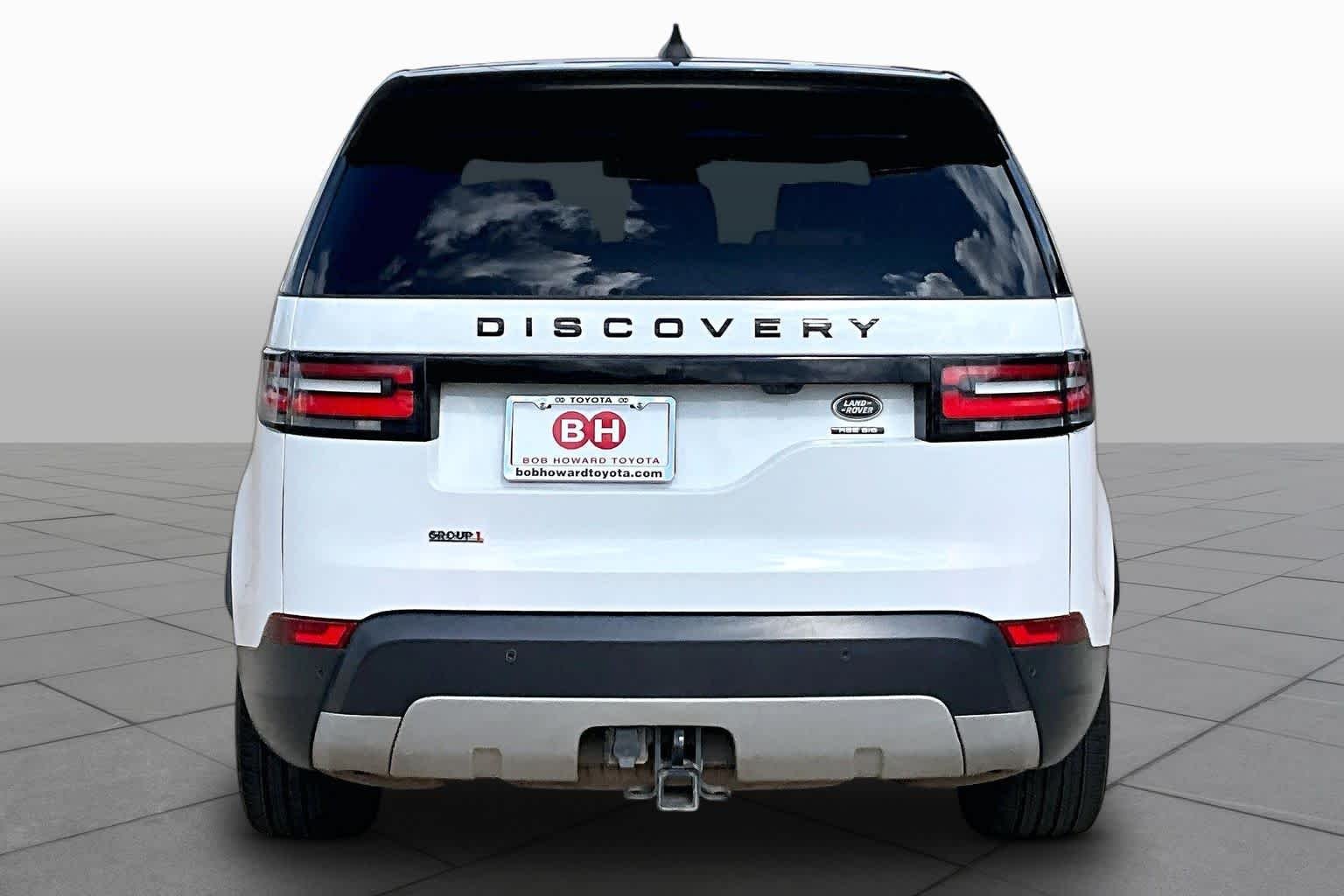 Used 2018 Fuji White Land Rover HSE Luxury image 5