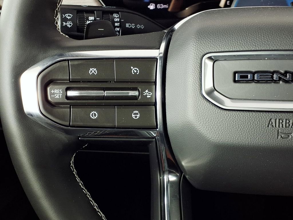 2026 GMC Acadia Denali - Photo 19
