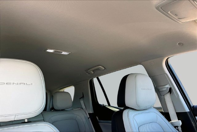 Used 2026 White GMC Denali image 17
