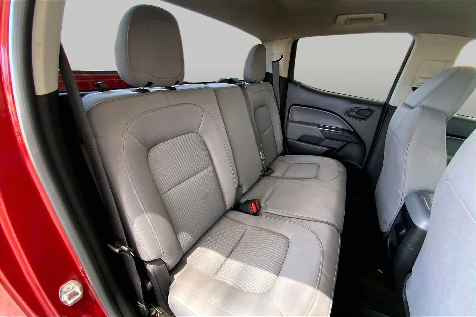 Used 2016 Copper Red Metallic GMC 2WD image 19