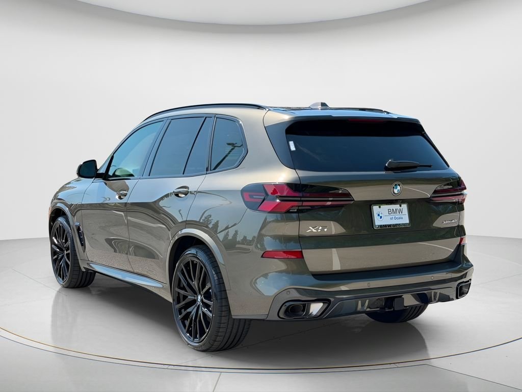 New 2026 Manhattan Green Metallic BMW xDrive40i image 7
