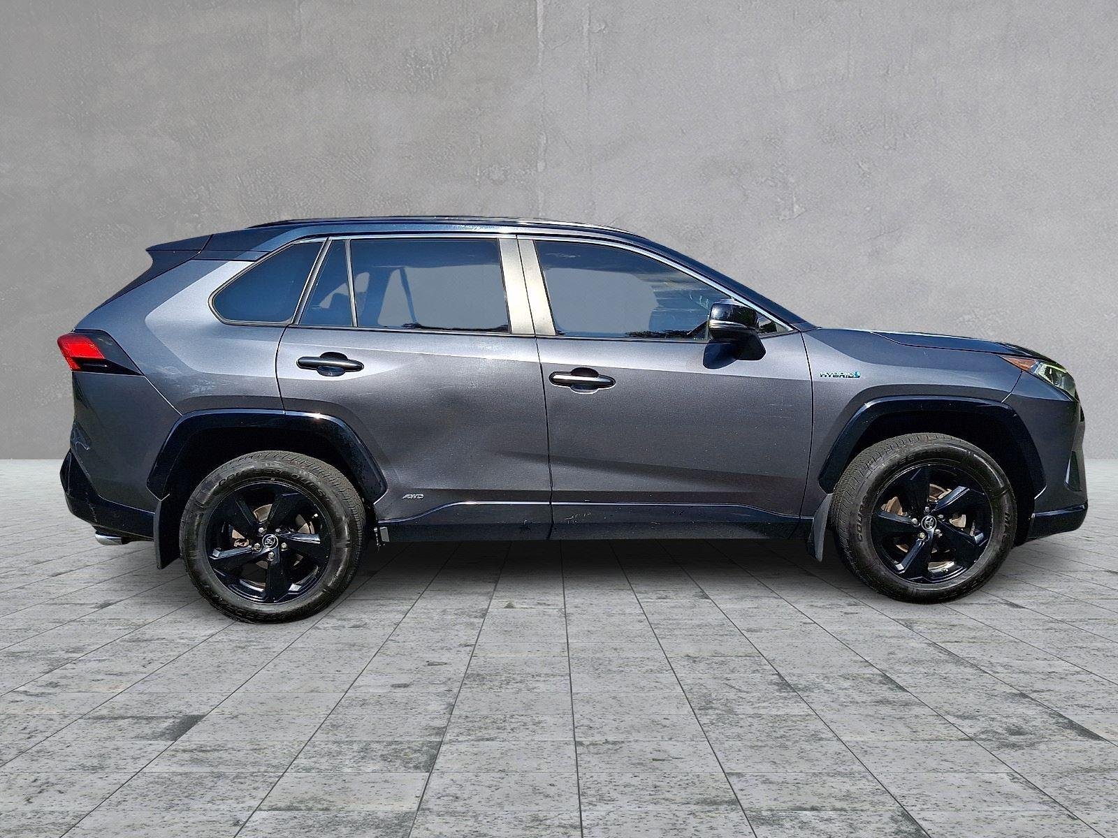Used 2019 Magnetic Gray Metallic Toyota Hybrid XSE image 7