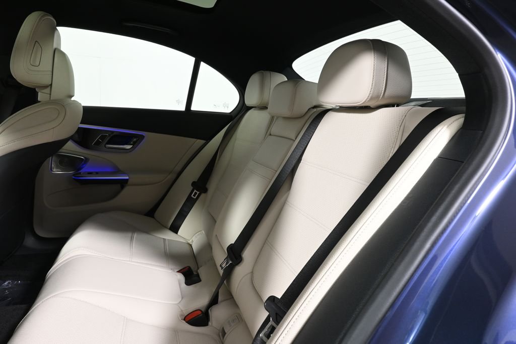 Certified Used 2026 Twilight Blue Metallic Mercedes-Benz C 300 image 4