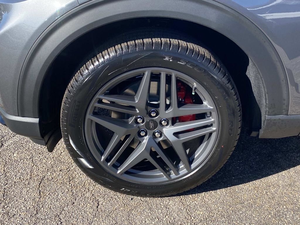 New 2026 Carbonized Gray Metallic Ford ST image 8