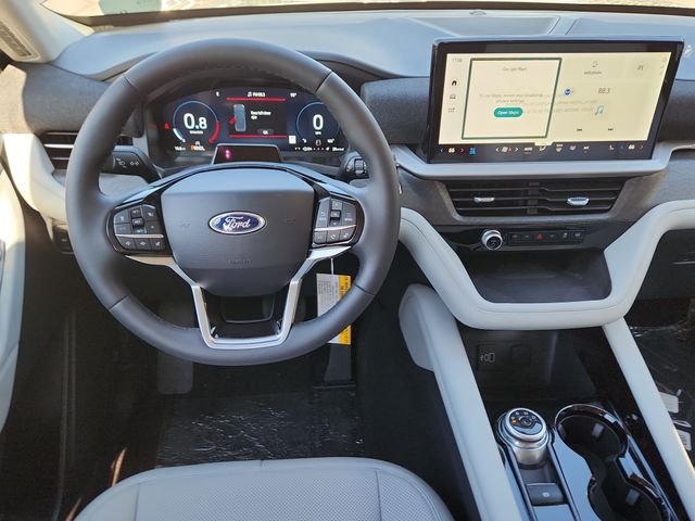New 2026 Carbonized Gray Metallic Ford Platinum™ image 11