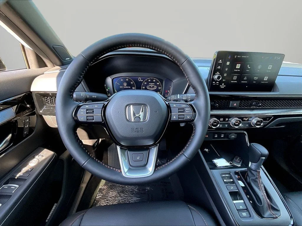 New 2026 Platinum White Pearl Honda Sport Touring image 9