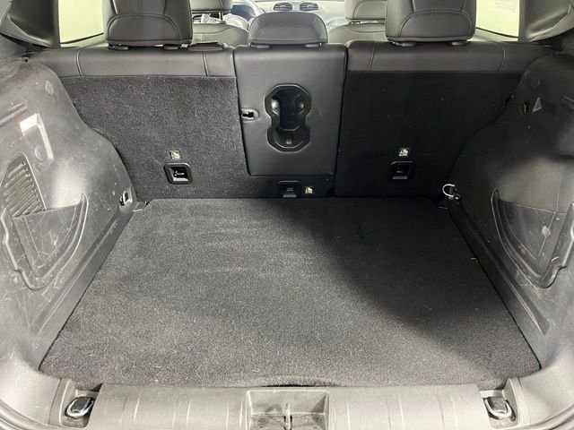 Used 2020 Gray Jeep Limited image 41