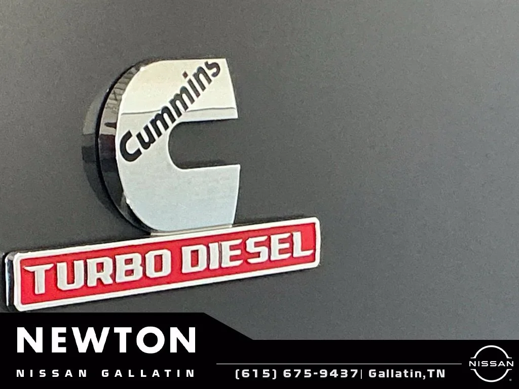 Used 2020 Crystal Metallic Ram Tradesman image 7