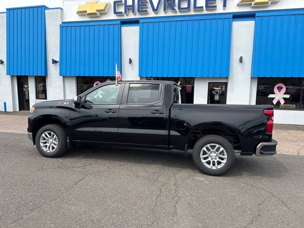 2026 Chevrolet Silverado 1500 LT - Photo 14