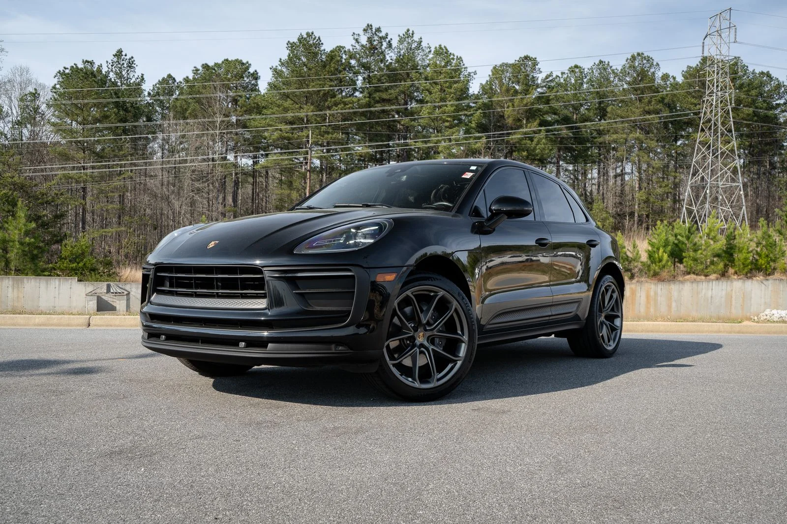 2022 Porsche Macan Base