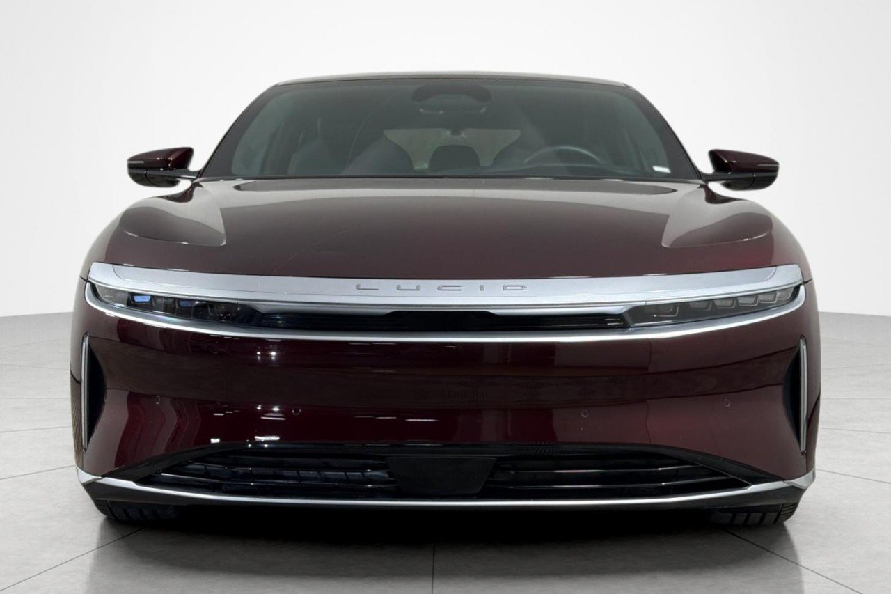 Used 2024 Zenith Red Metallic Lucid Touring image 8