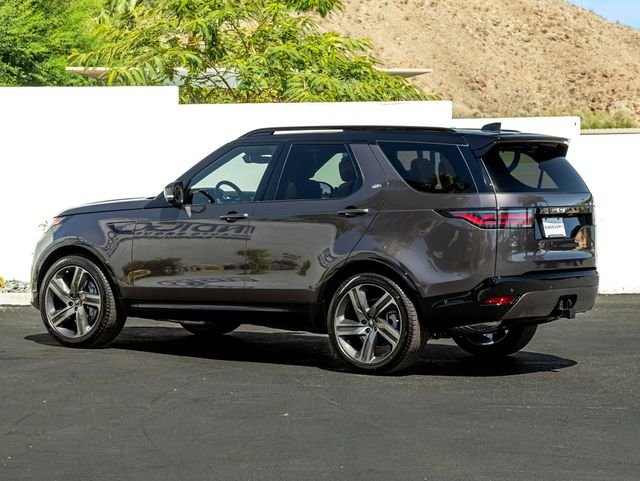 New 2026 Charente Grey Land Rover Dynamic SE image 9