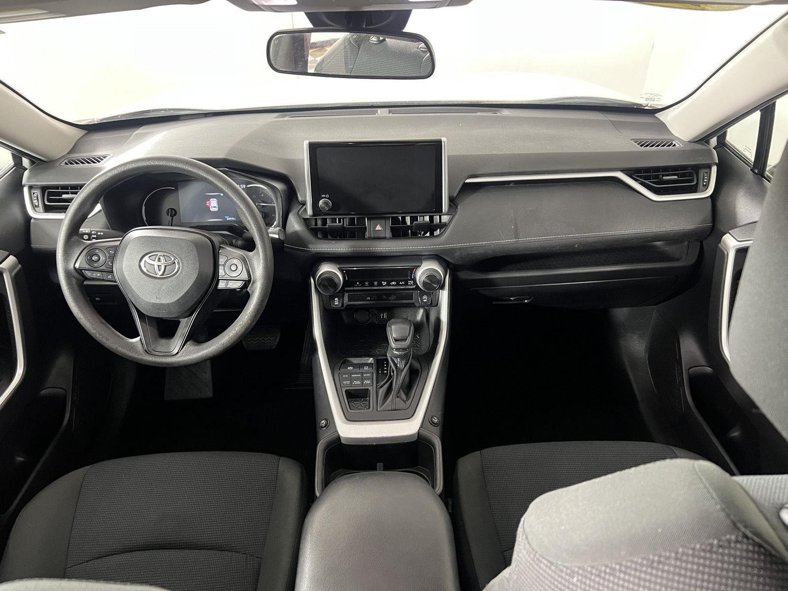 Used 2023 Ice Cap Toyota LE image 14