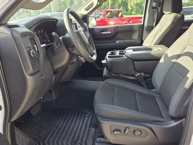 2025 Chevrolet Silverado 1500 Custom - Photo 14