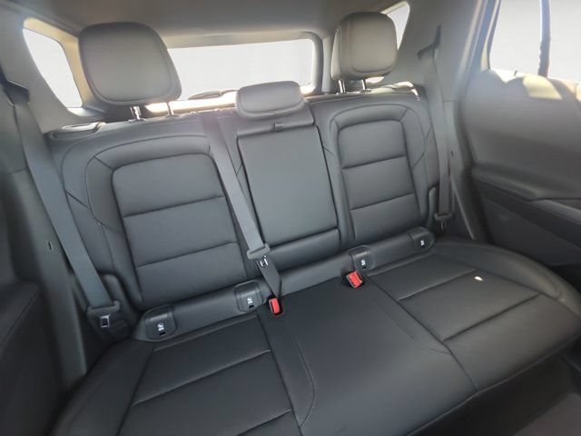 2027 Chevrolet Equinox LT - Photo 19