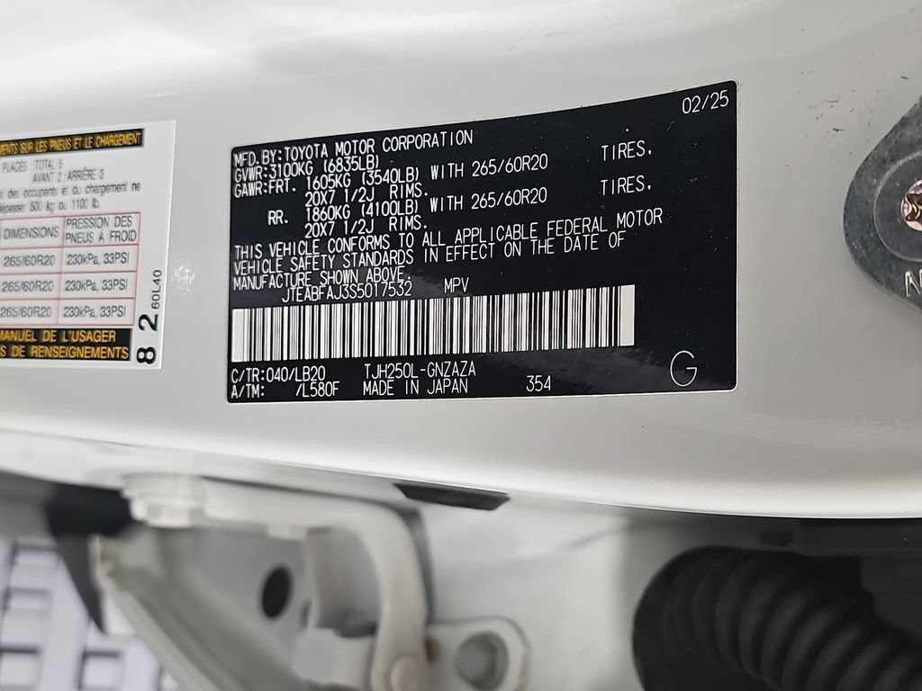 Used 2025 White Toyota 1958 image 43